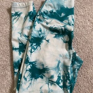 Balance athletica blue tie dye leggings